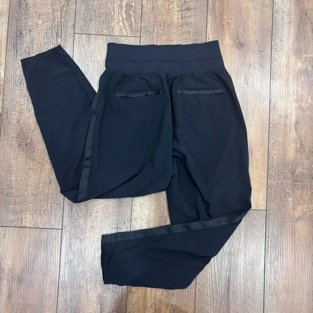 Athleta NOLITA SLIM TAPERED CROP PANT High Rise Travel Work Pants Stretch Sz 4